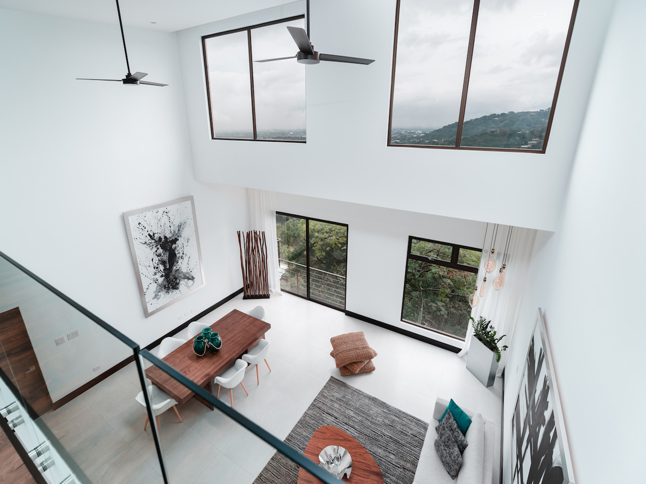 Sale of Apartments in the Alto Las Palomas in Santa Ana — photo 3 of 10