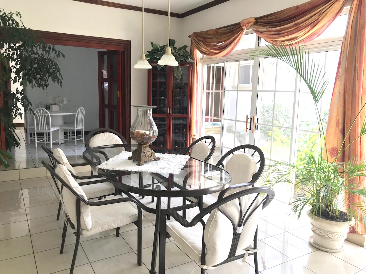 House for Sale!! Located in Santa Ana!! — foto 7 de 10