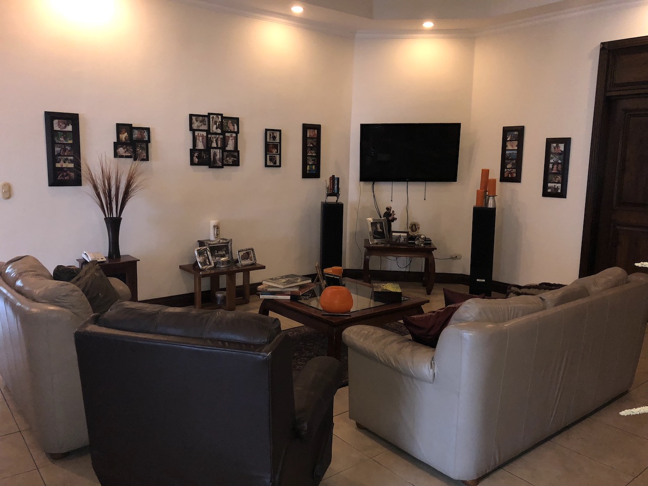 Sale of House in Condominium La Cañada, Alajuela — foto 6 de 10