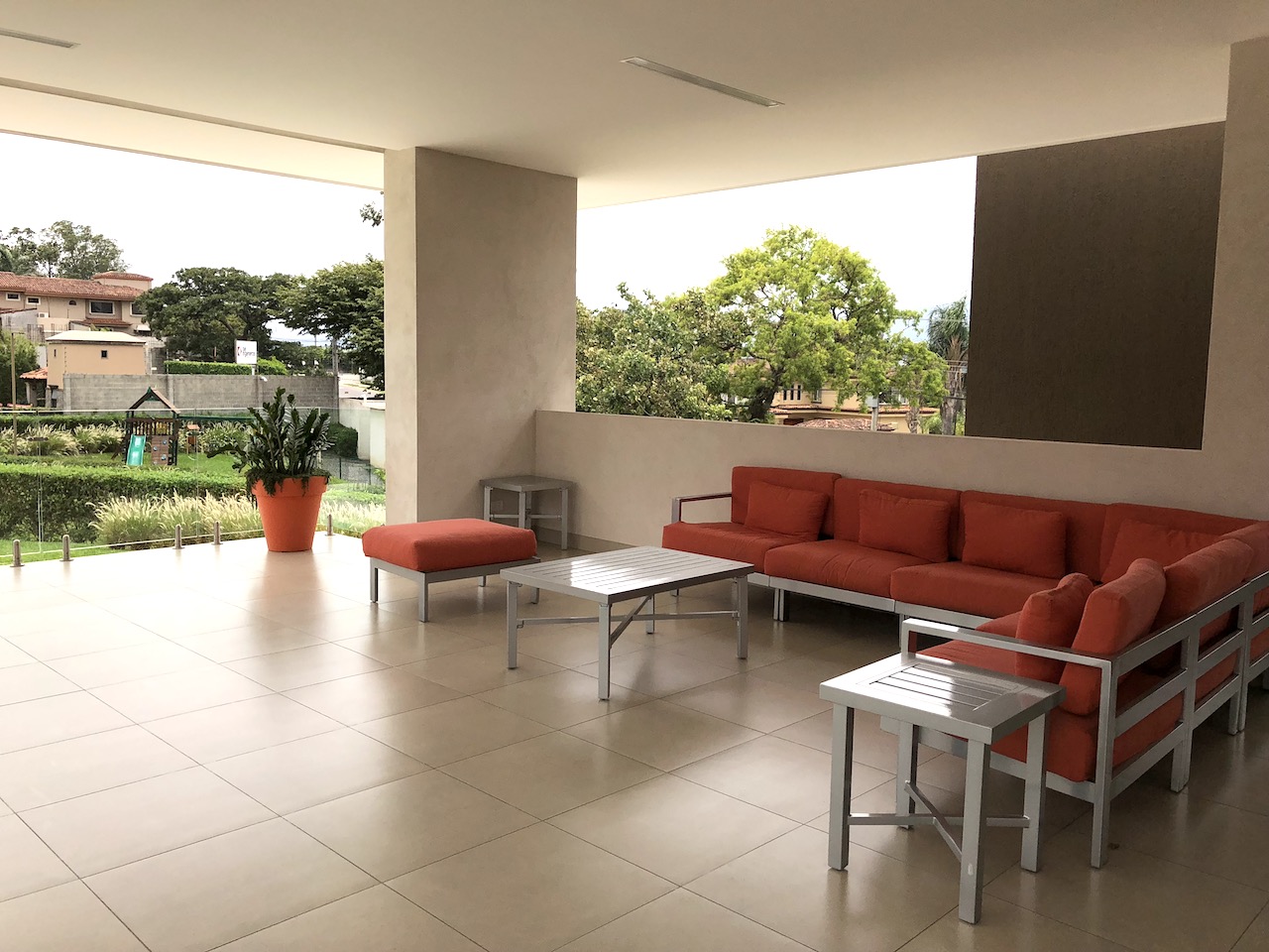 New Apartments in Guachipelin-escazú — photo 8 of 10