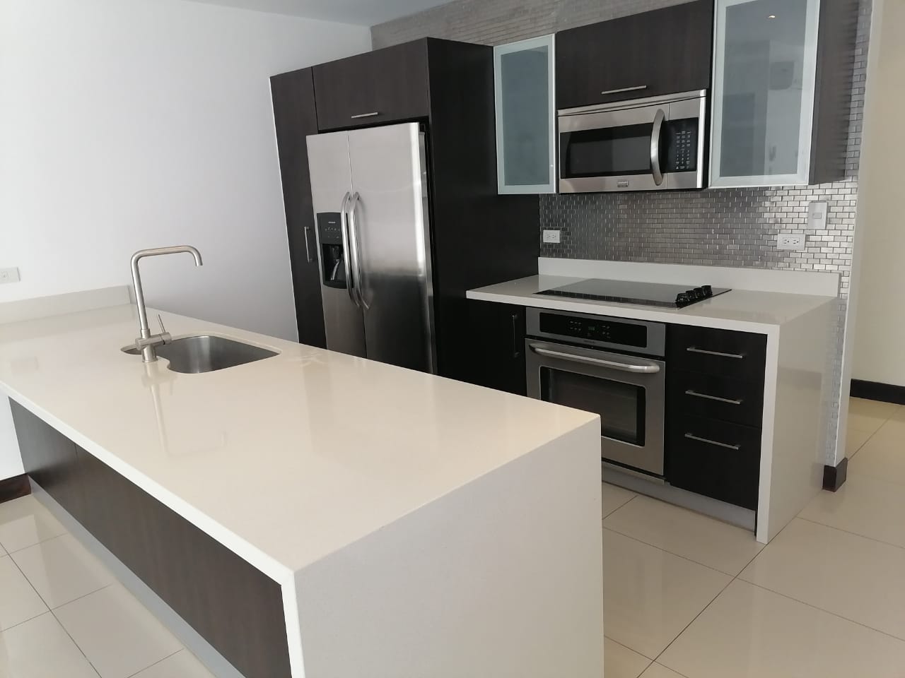 Apartment for Sale in Montesol Condominium for Investment, Pozos, Santa Ana, San José
