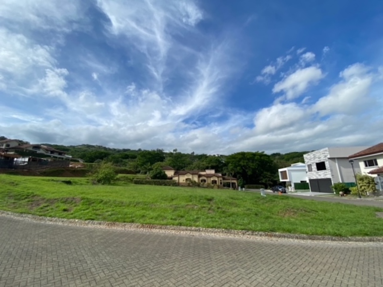 Sale of Lots in Condominium - Piedades Santa Ana — photo 4 of 10