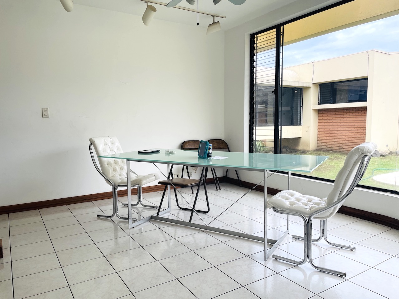 Independent House for Sale in Rohrmoser, San José, San José, Rohrmoser, Costa Rica — foto 3 de 3