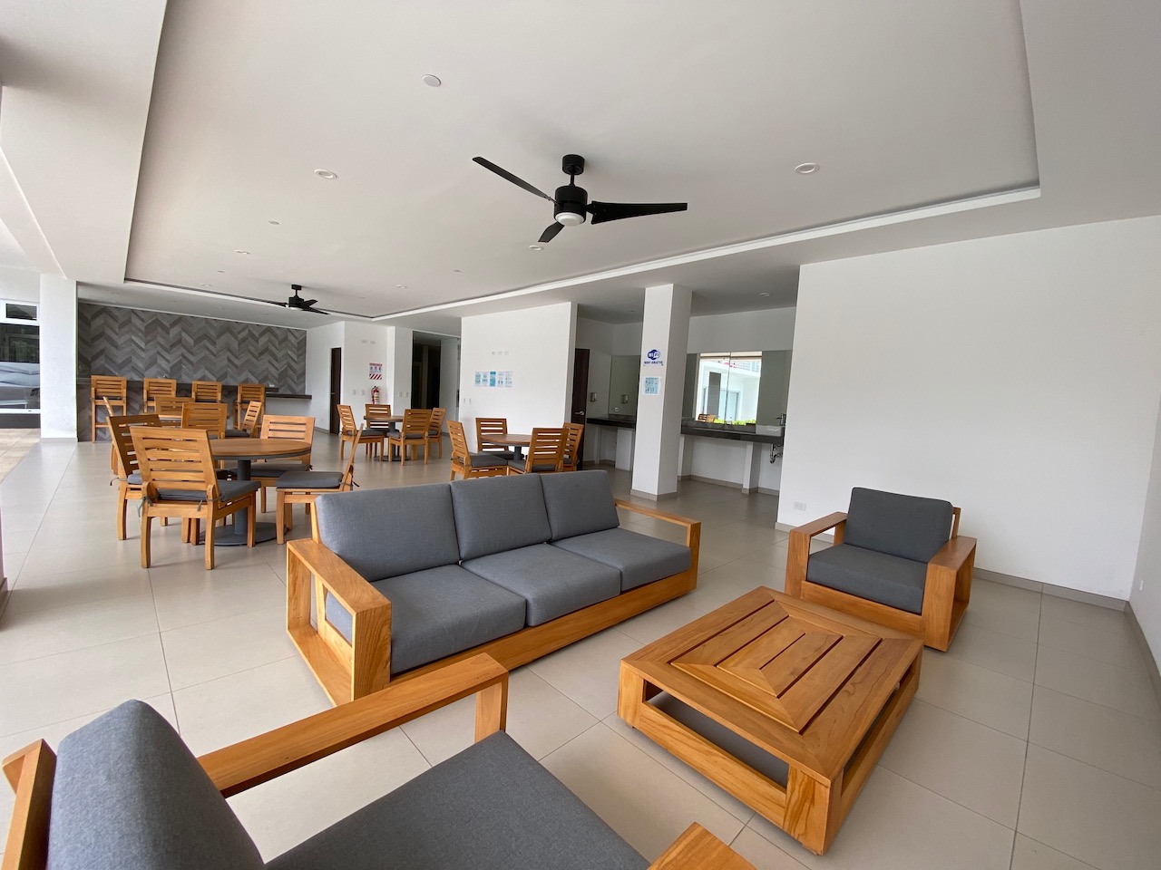 Apartment for Sale in Condominium, Santa Ana — foto 6 de 10