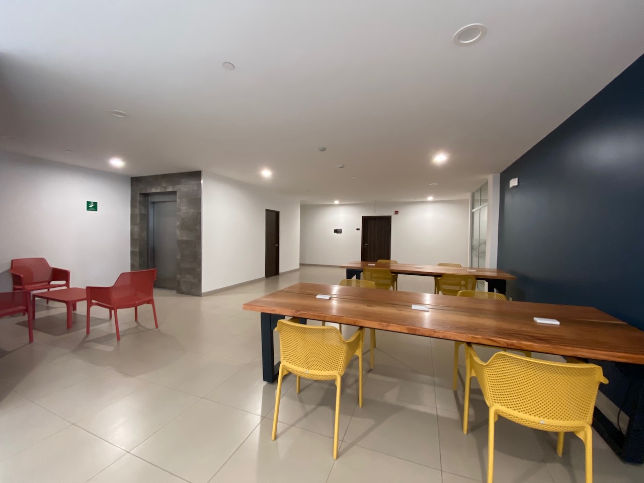 Apartment for Sale in Condominium, Santa Ana — foto 9 de 10