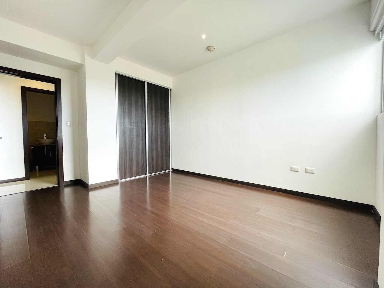 Condominium Apartments Venta — photo 6 of 10