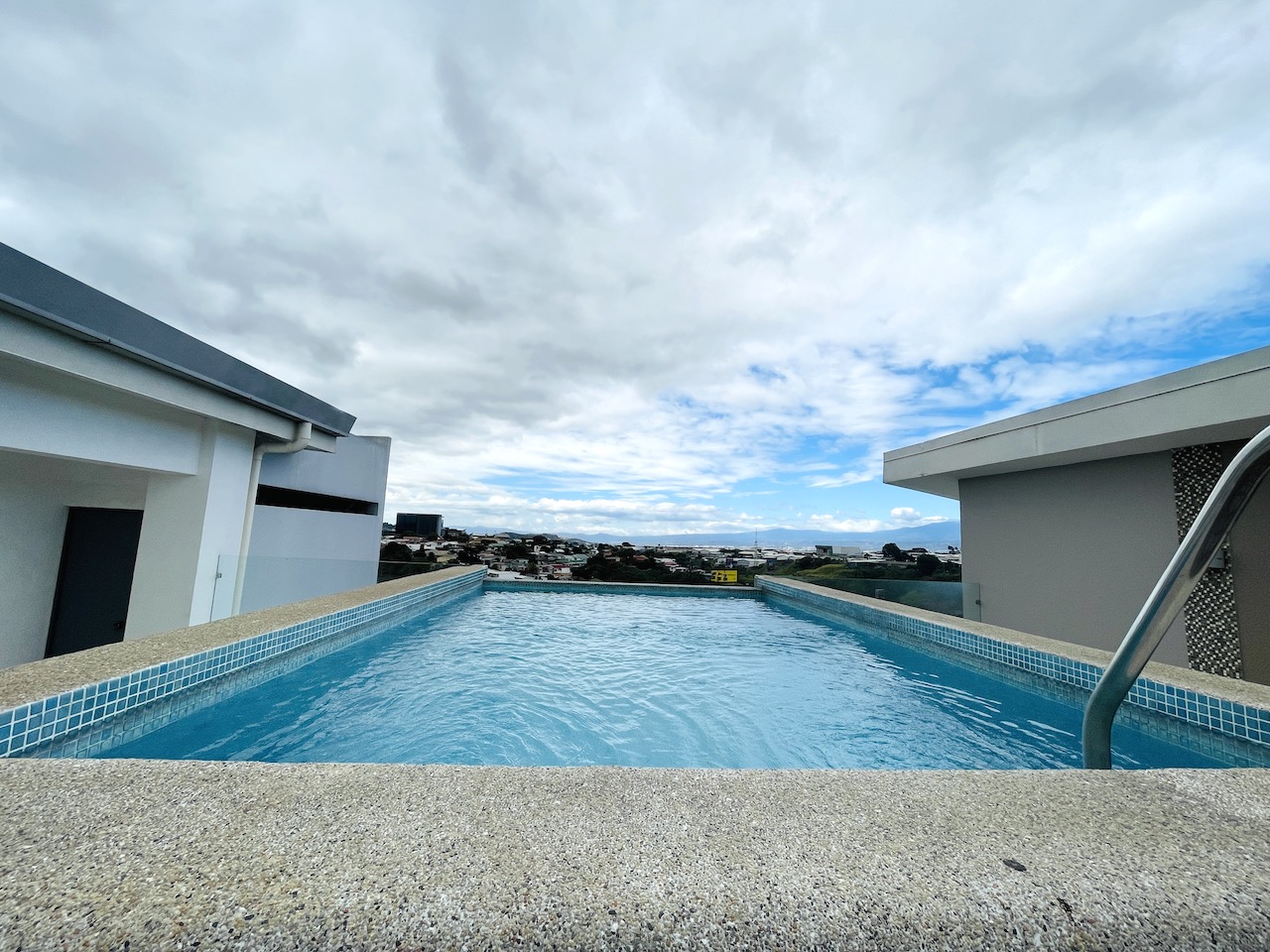 Condominium Apartments Venta — photo 10 of 10