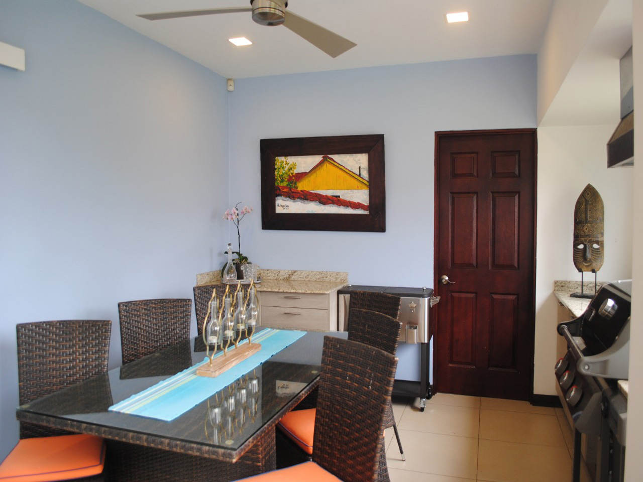 Sale of Large House in Condominium - Santo Domingo — photo 8 of 10