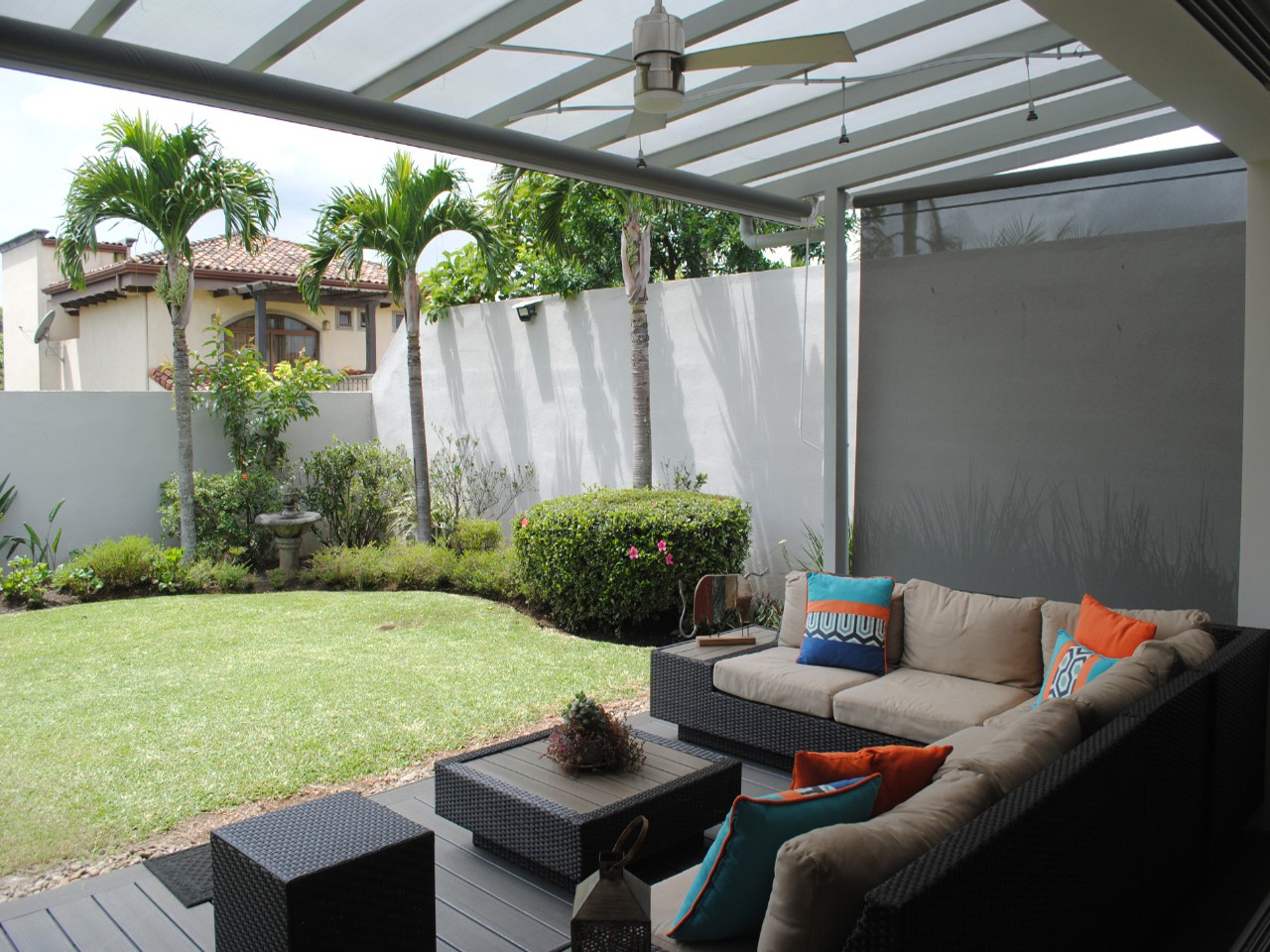 Sale of Large House in Condominium - Santo Domingo — photo 10 of 10