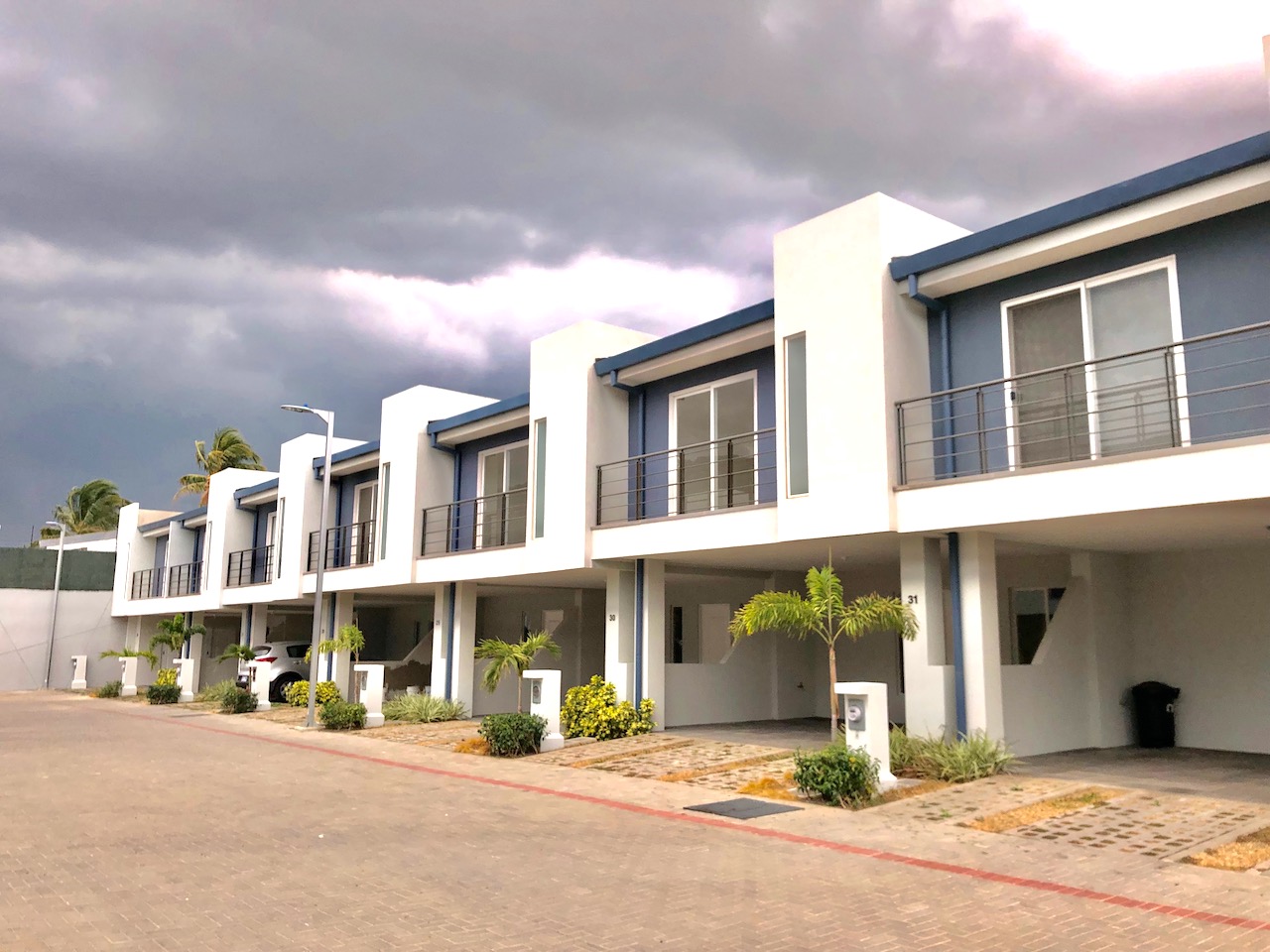 House for Sale with Appliances in Condominium-santa Ana, San José, Brasil de Santa Ana, Costa Rica