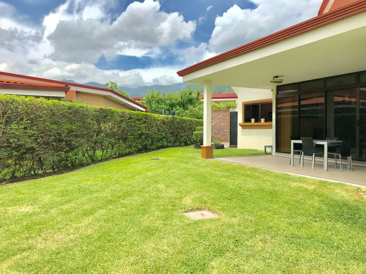 Sale of a Floor House in Condominium-piedades, Santa Ana — photo 9 of 10