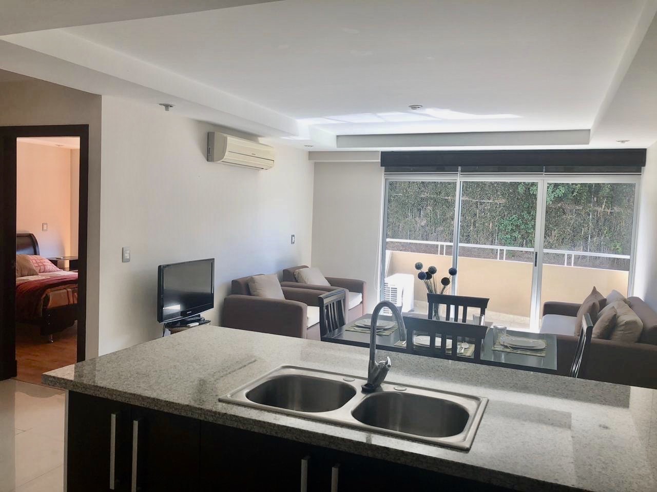 Sale of Furnished Apartment in Condo-guachipelin, Escazu, San José, San Rafael de Escazú, Guachipelin, Costa Rica — photo 3 of 5