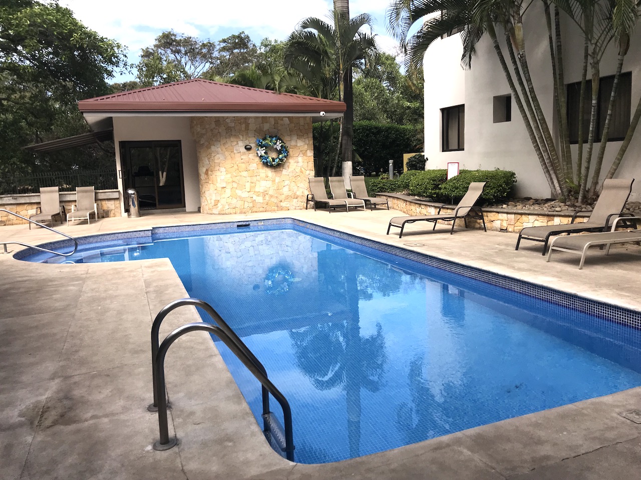 Apartment for Sale in Avalon, Furnished and Equipped - Santa Ana, Santa Ana Centro, San José Province, Santa Ana, Costa Rica