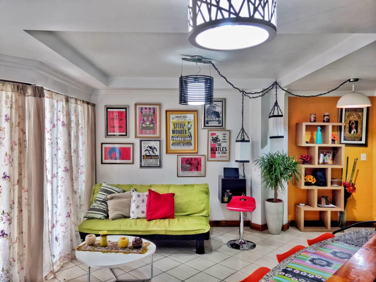 Apartment for Sale in Avalon, Furnished and Equipped - Santa Ana — foto 2 de 10