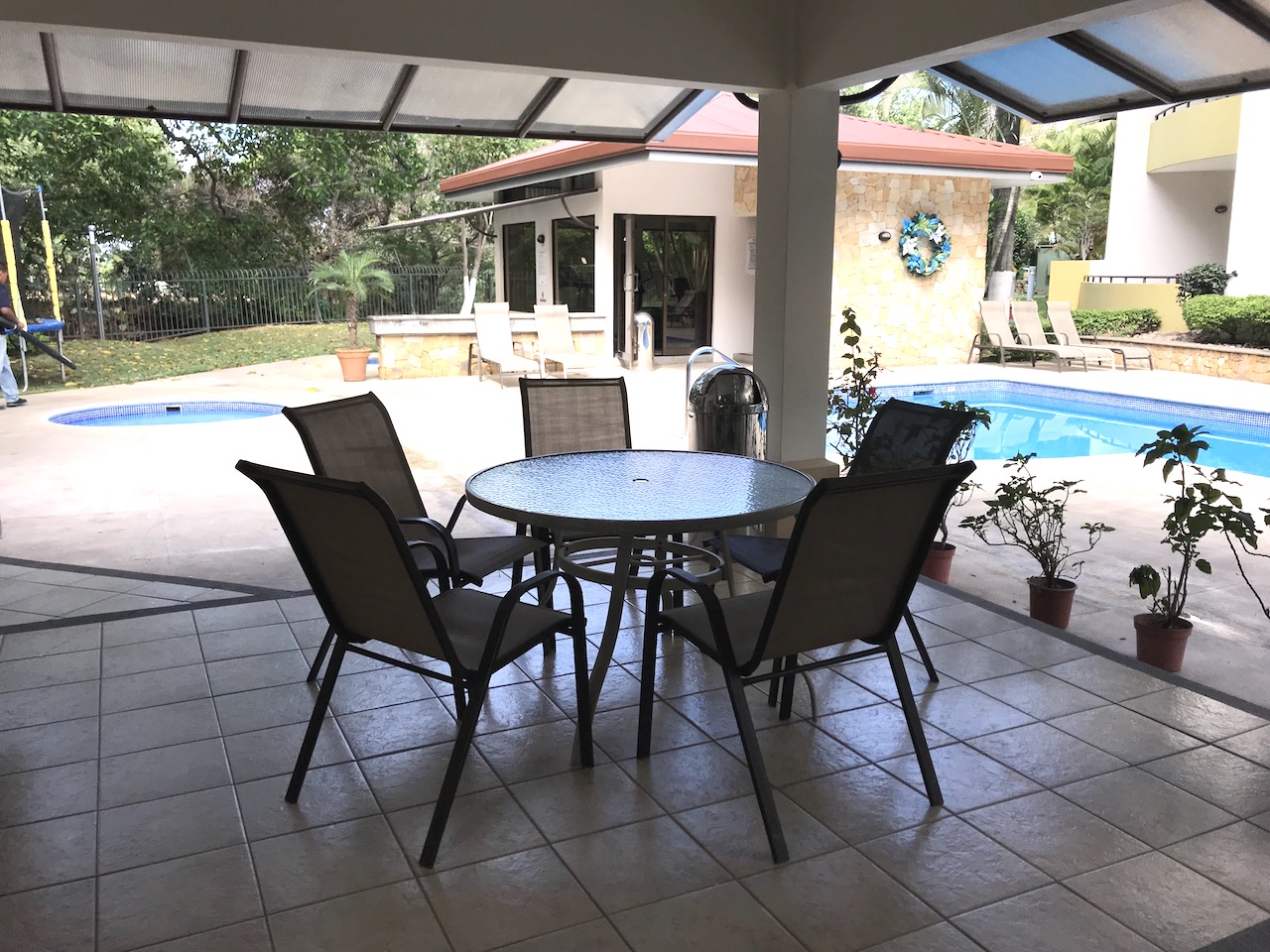Apartment for Sale in Avalon, Furnished and Equipped - Santa Ana — foto 9 de 10