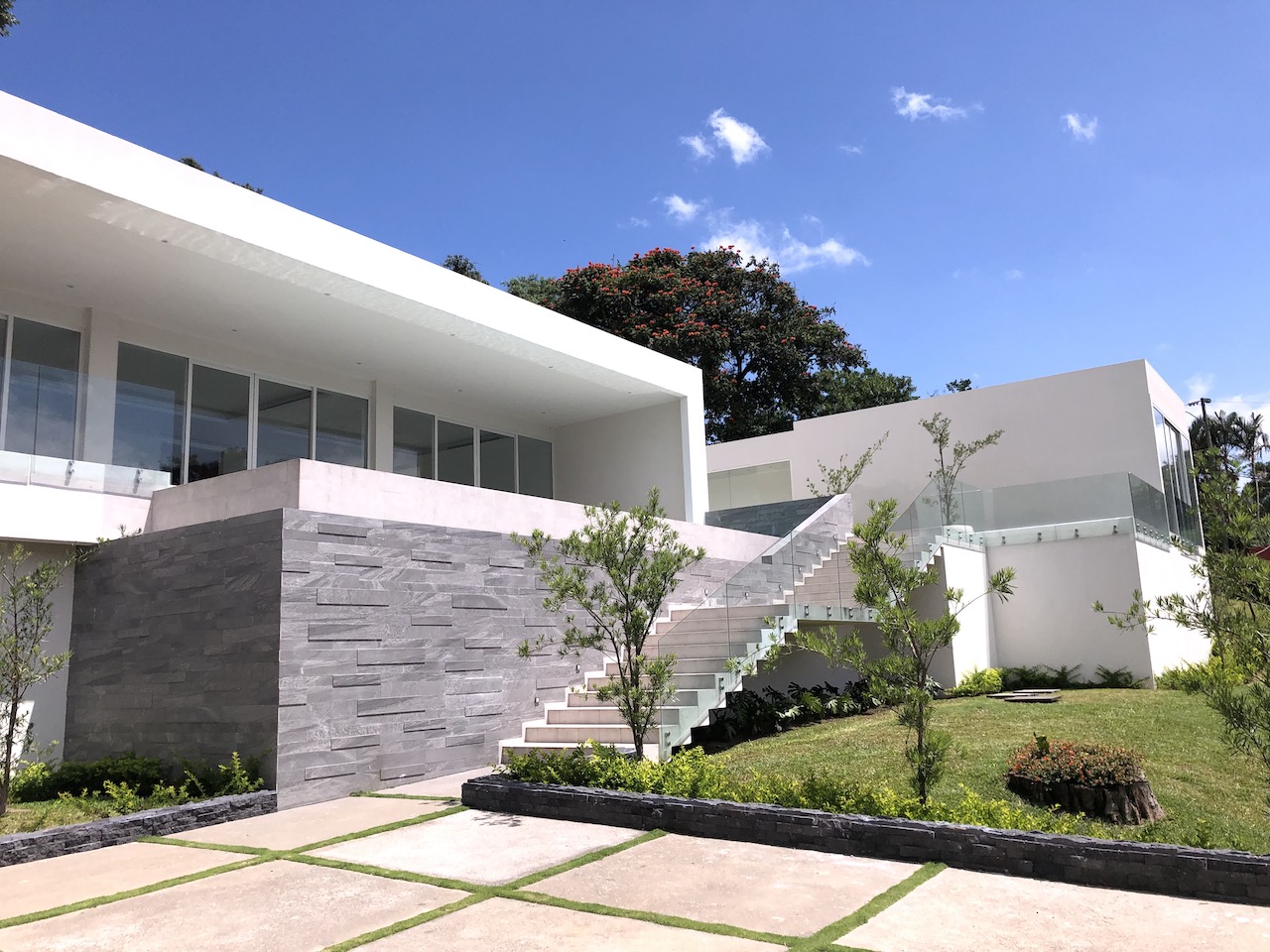 Sale of Spectacular House with Own Pool-escazu, San José, Escazú, Costa Rica